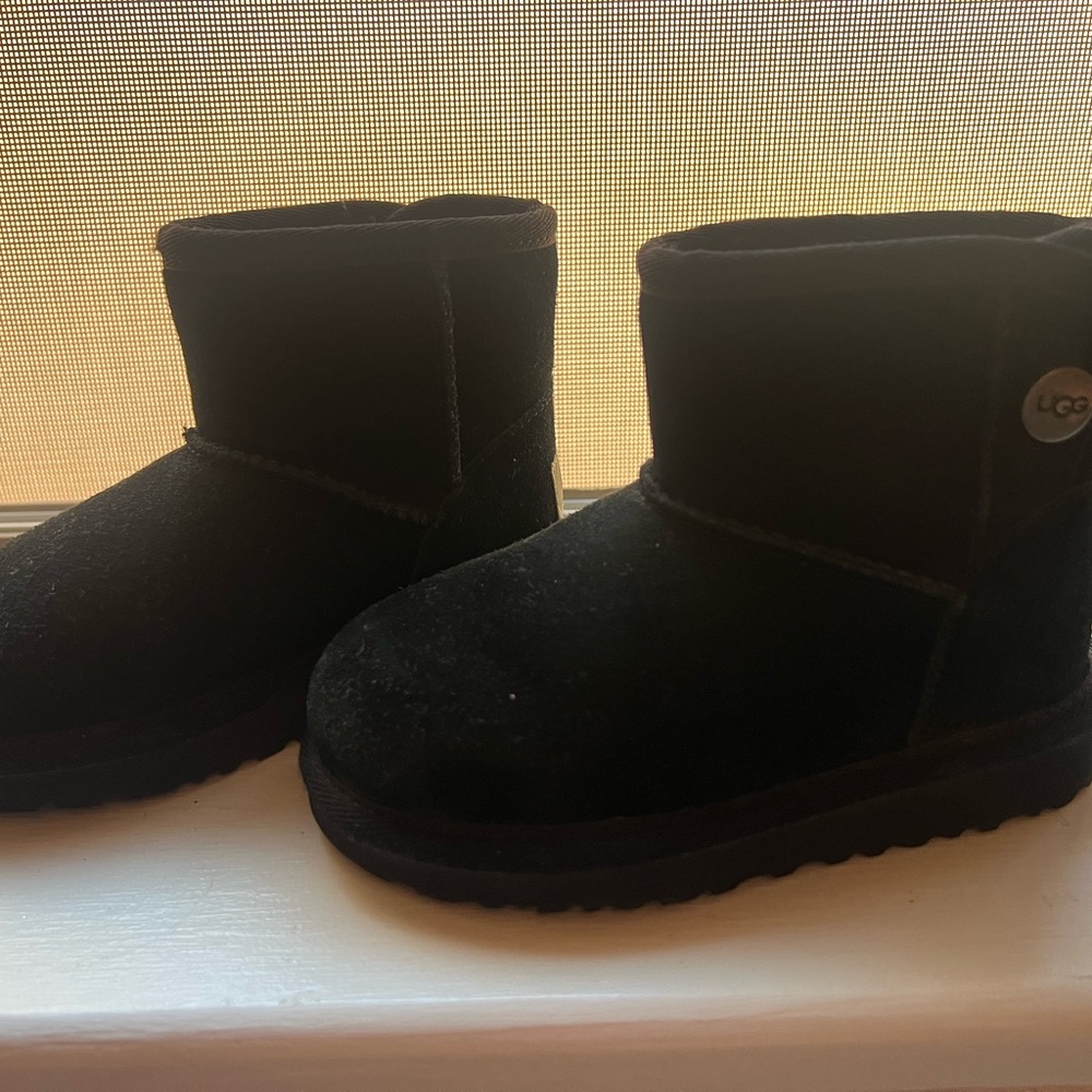 UGG Black Kids Boots